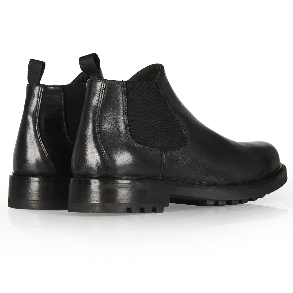 Stivaletto Chelsea in pelle nera