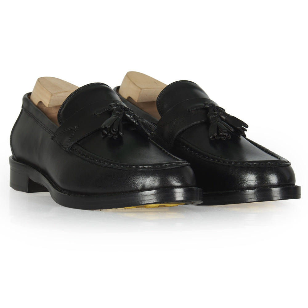 Mocassino tassels in pelle nera