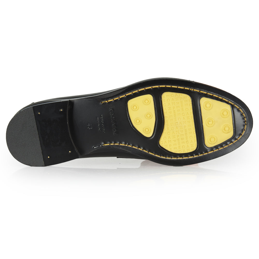Mocassino tassels in pelle nera
