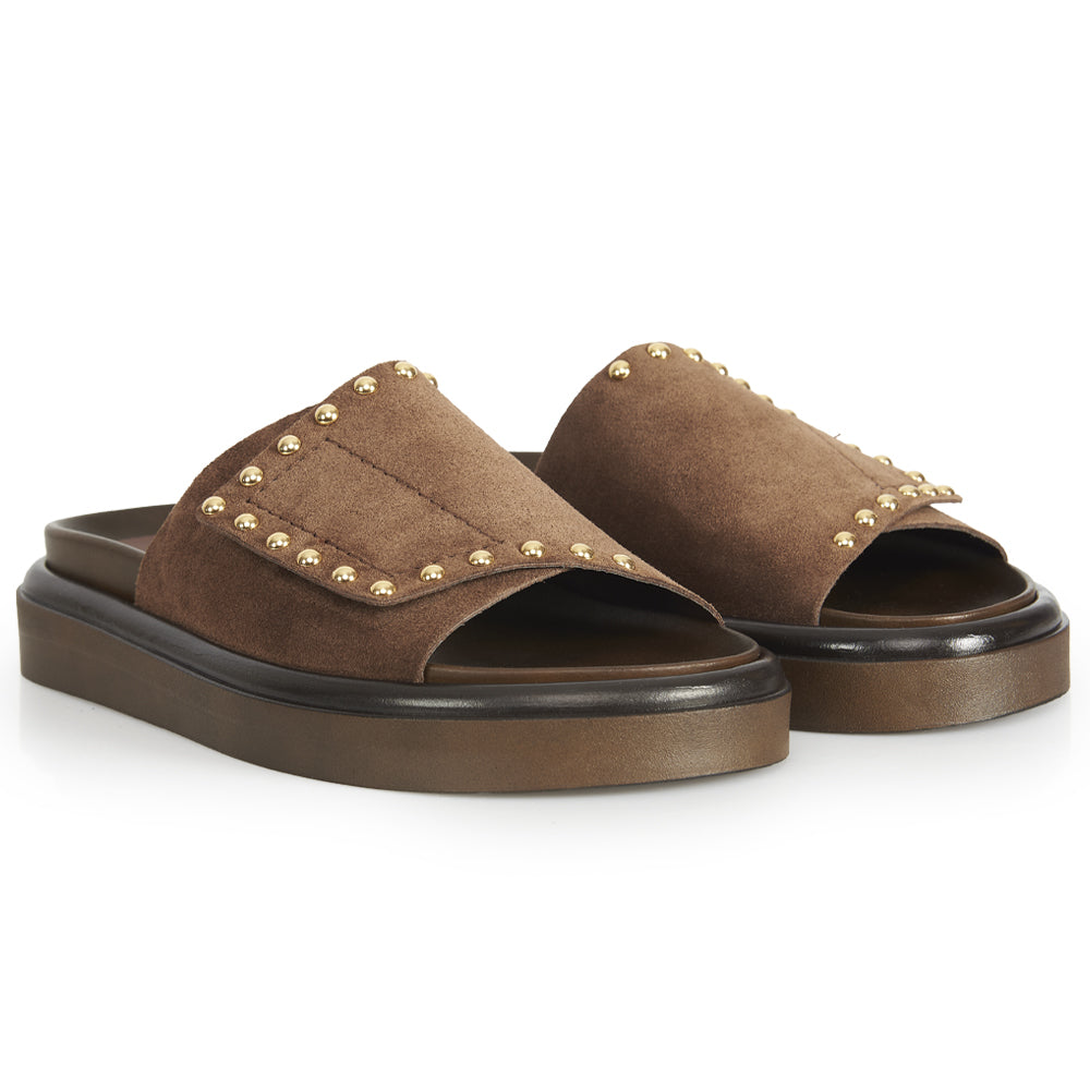 mules plates en daim marron