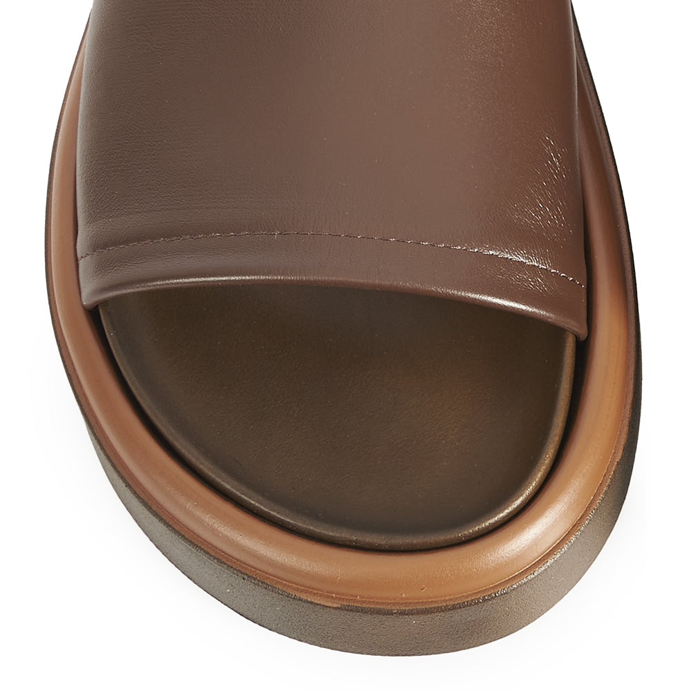 mules plates en cuir marron café
