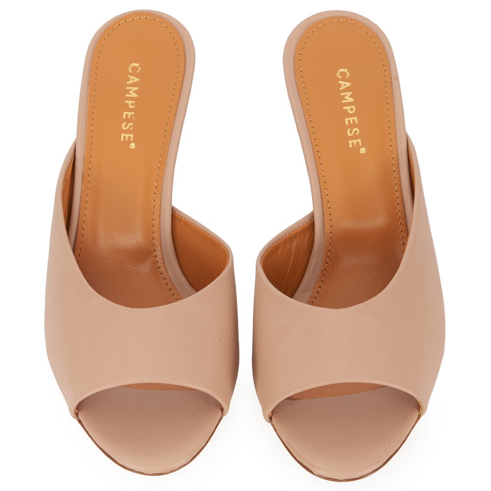 Sandalo in pelle Nude