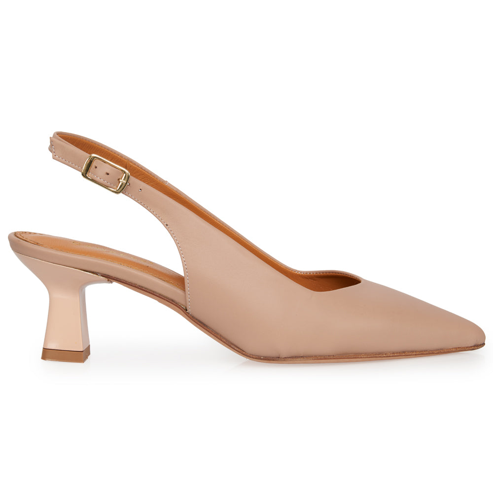 Chanel in pelle nude