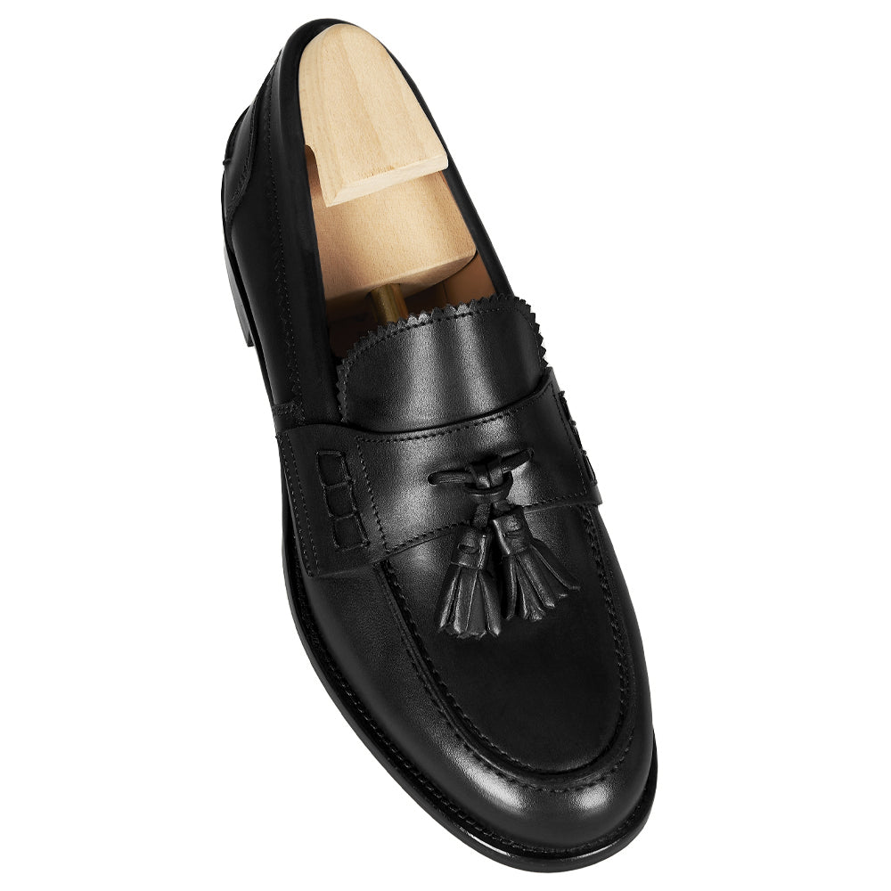 Mocassino tassel in pelle nera