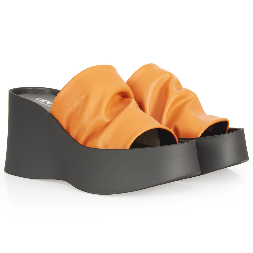 Sabot à plateforme froncé orange vif