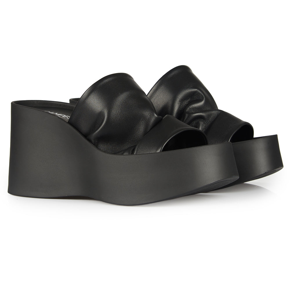 Sandali con zeppa fascia nera