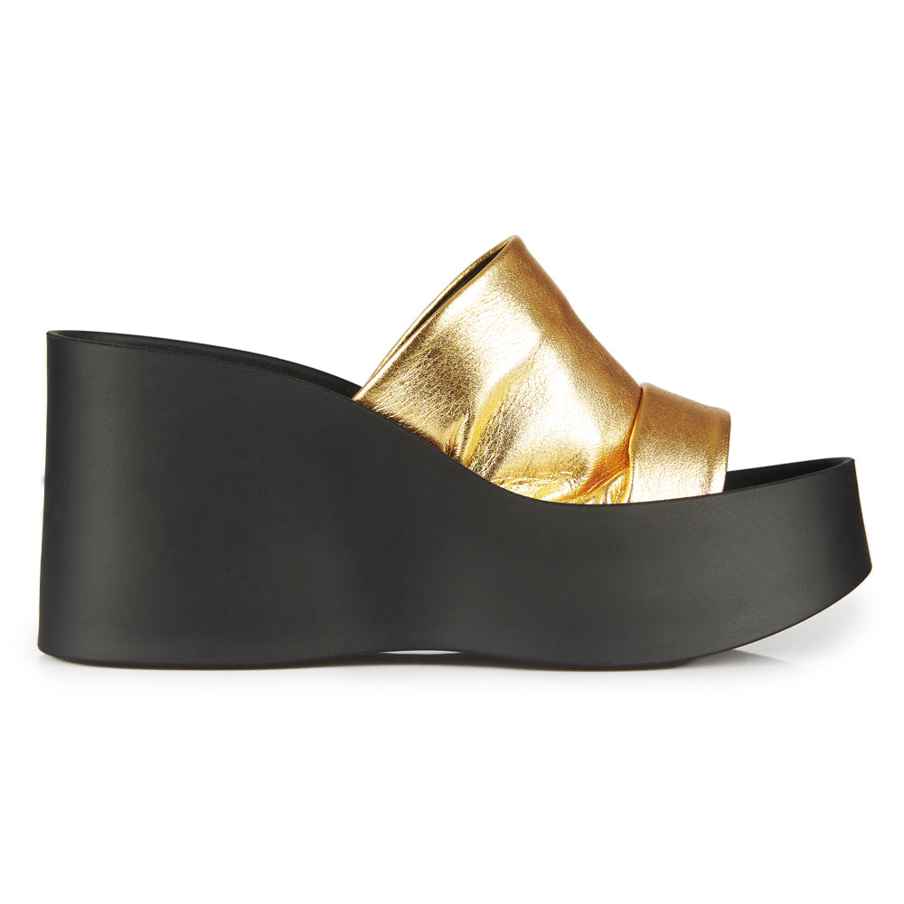 Sandali con zeppa fascia oro