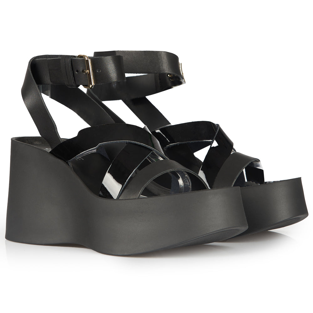 Sandali con zeppa vernice nera