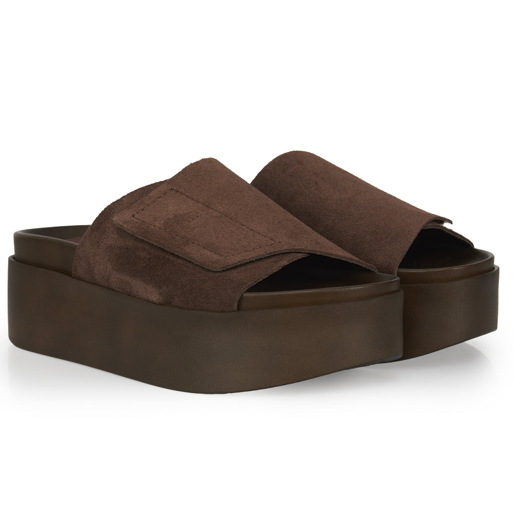 sandale à plateforme en daim marron foncé