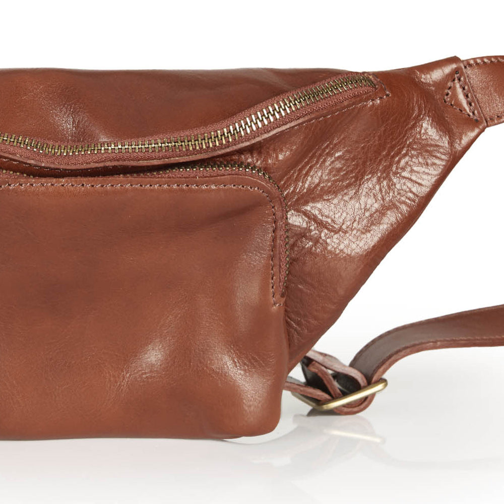 Marsupio in pelle rossa
