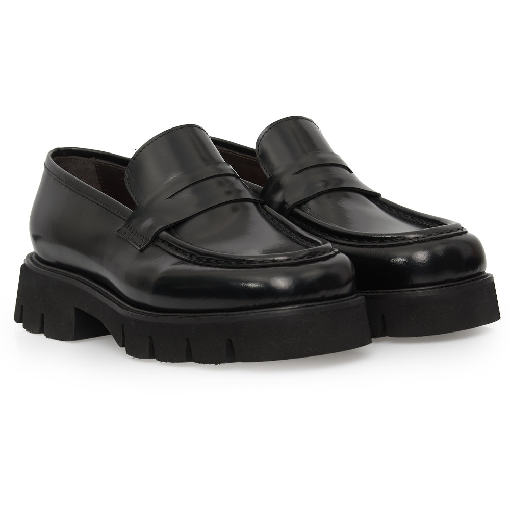 Mocassino Penny Loafer in Pelle Spazzolata Nera con Suola Chunky Lug