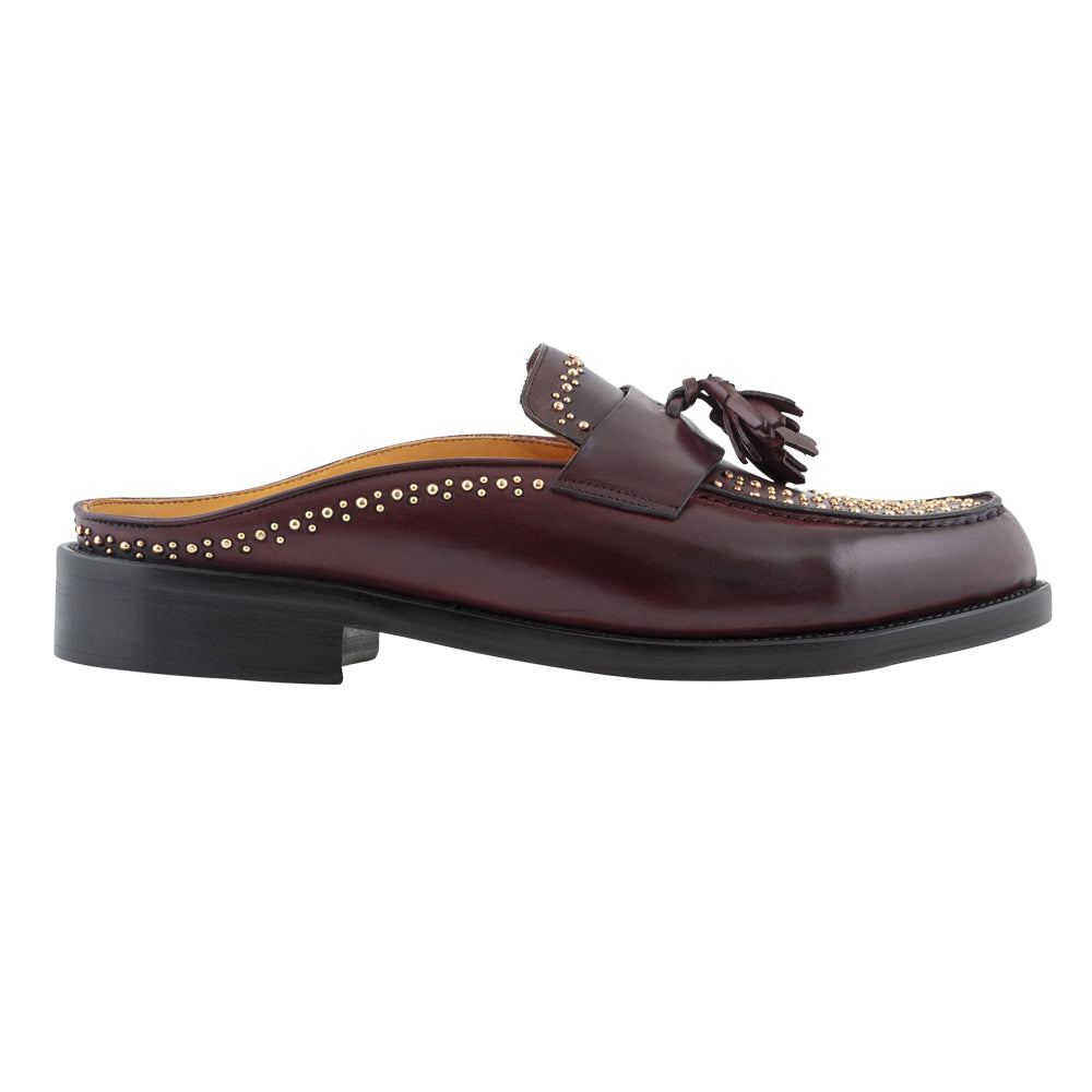 Mocassino slingback bordeaux con borchie