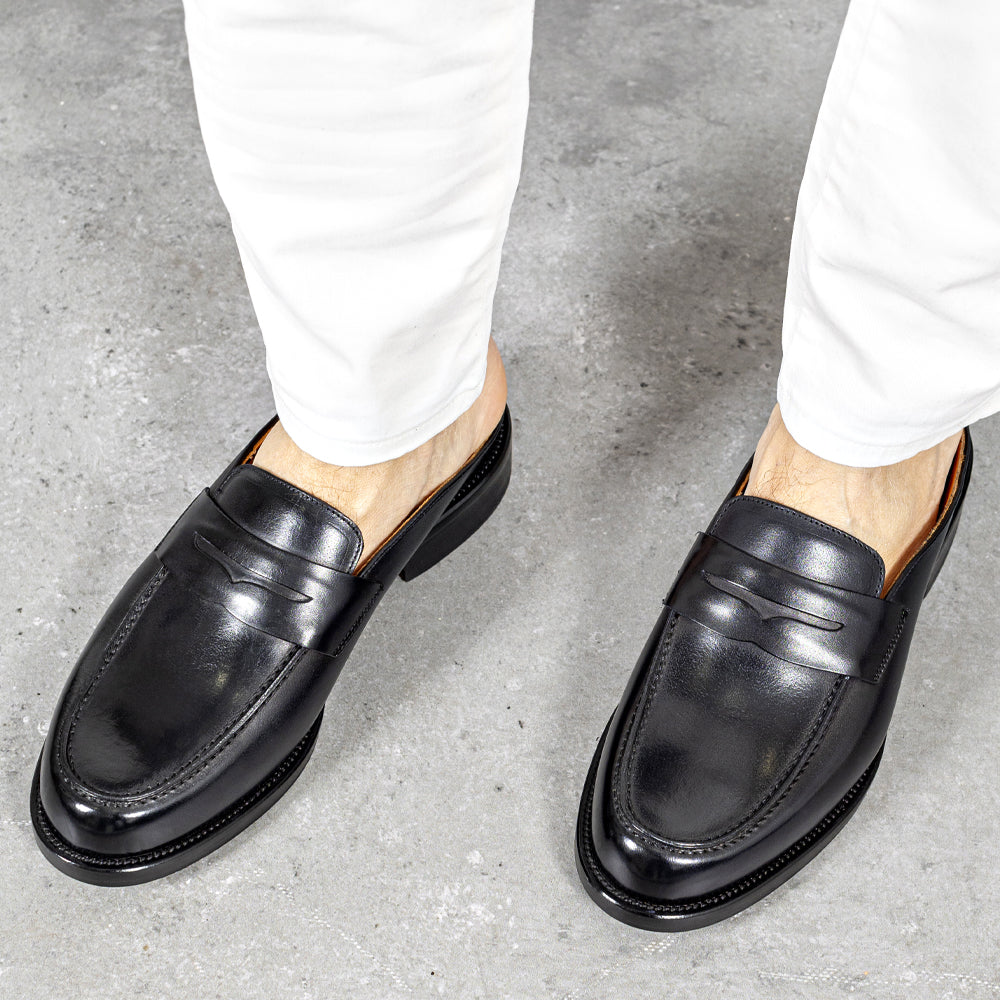 Mocassino slingback in pelle nera