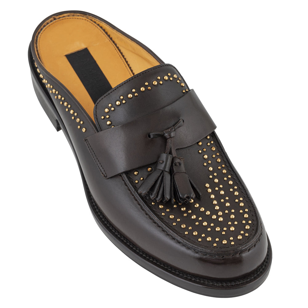 Mocassino slingback testa di moro con borchie