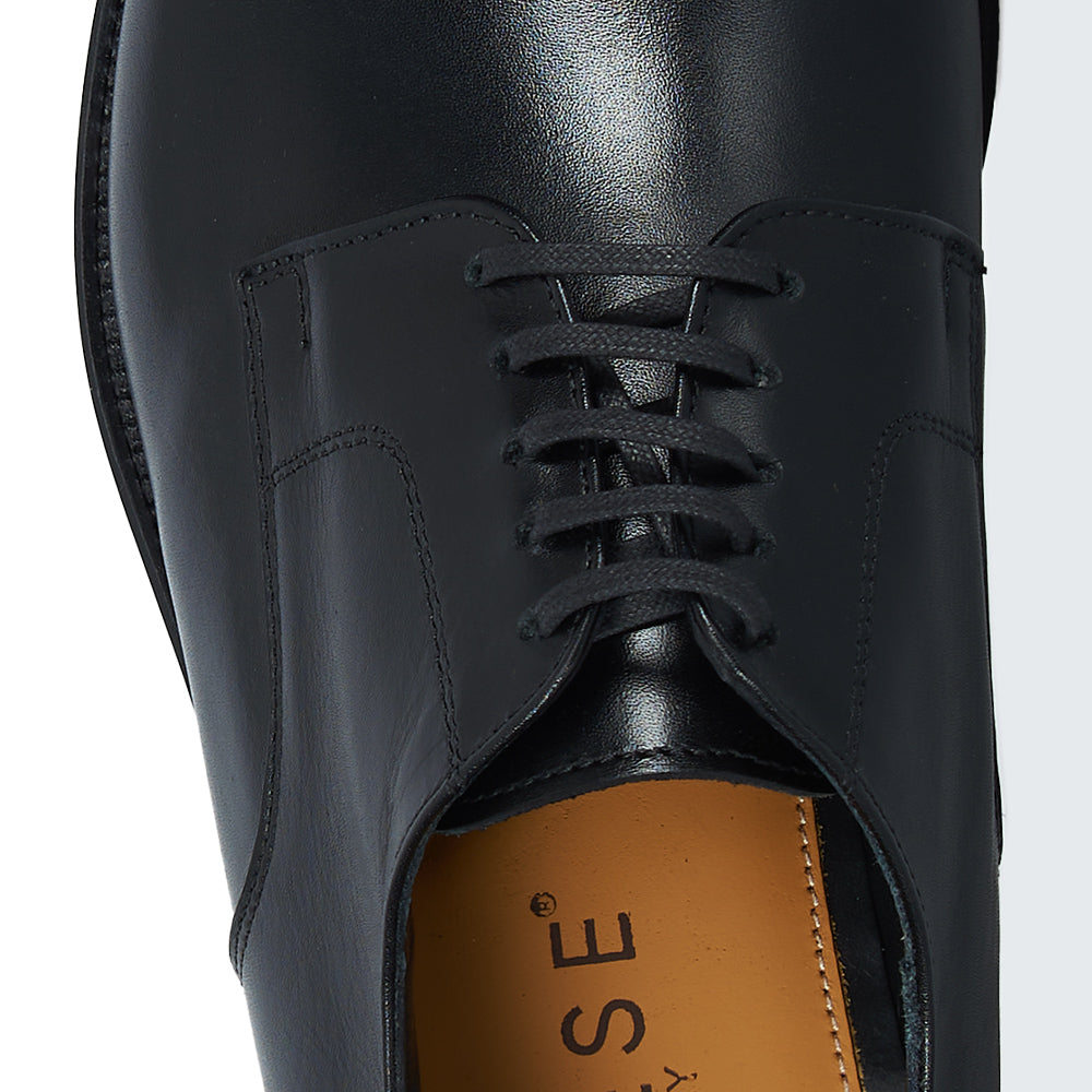 Derby elegante in pelle nera