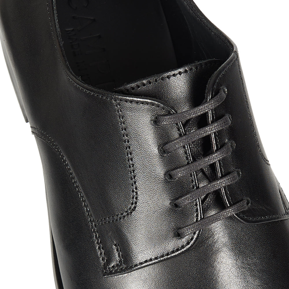 Derby elegante in pelle nera
