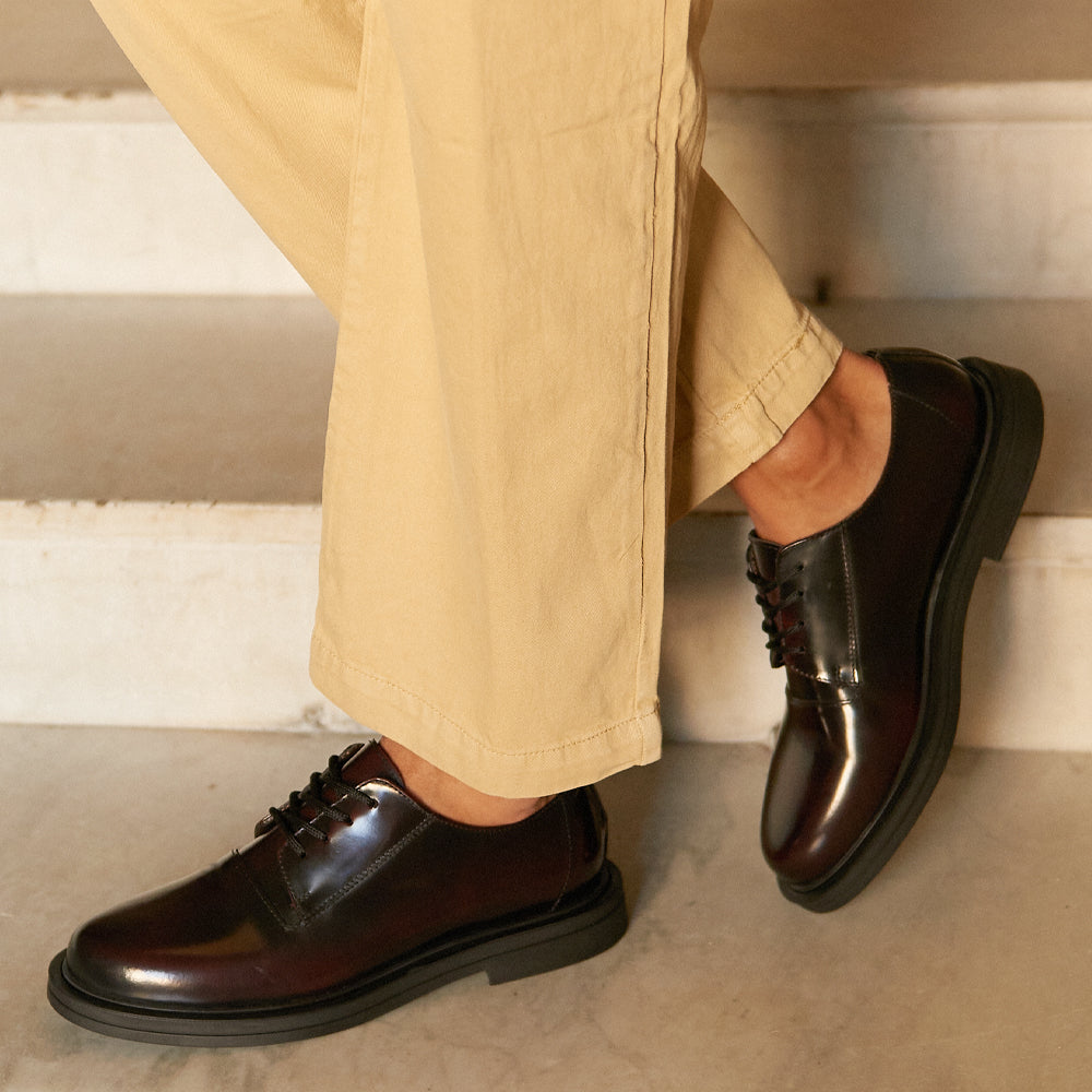 Scarpa Stringata Derby in Pelle bordeaux