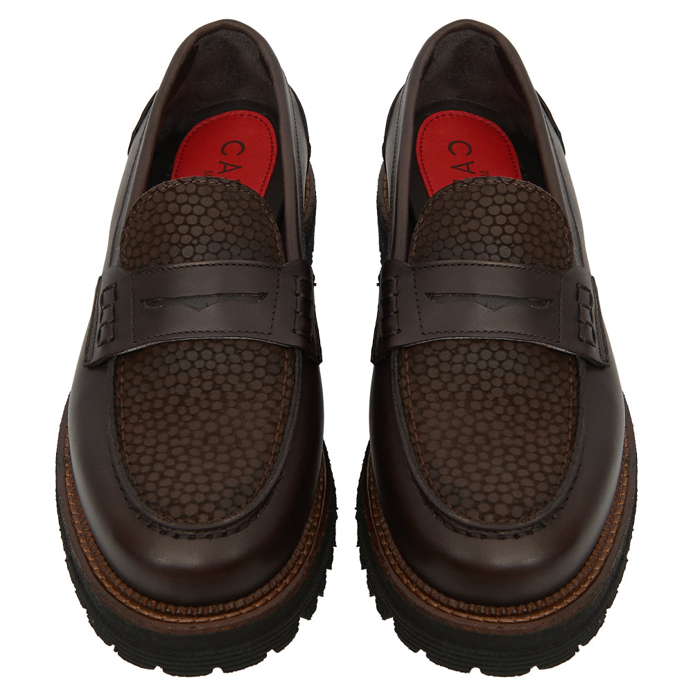 Mocassin Penny Loafer en Cuir Brun Fauve avec Empiècement Texturé à Micro-Points et Semelle à Goussets