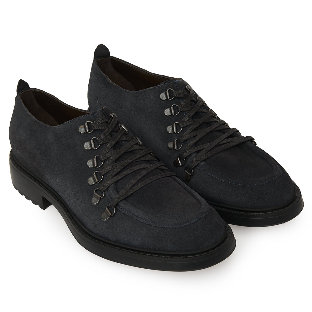 Scarpa Stringata Sportiva in Camoscio blu scuro con Suola Roccia