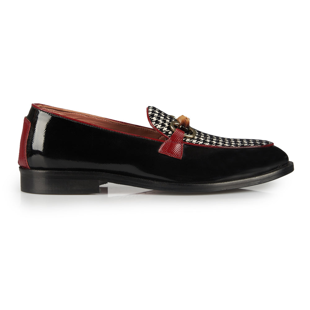 Houndstooth patterned moccasin