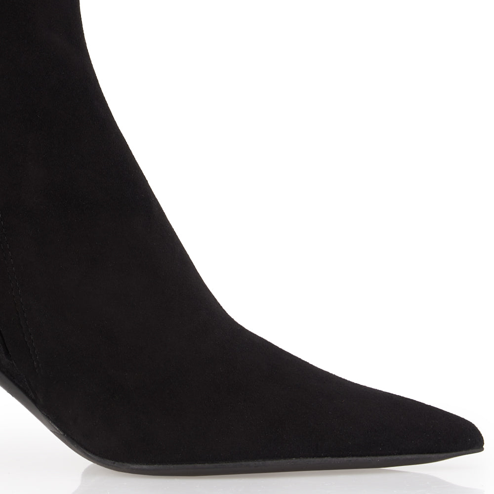 Tronchetti in camoscio nero