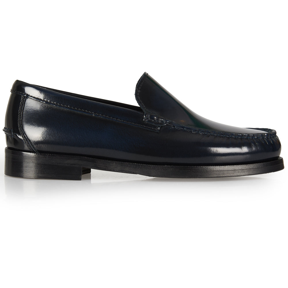 Mocassino classico blu con cuciture a mano