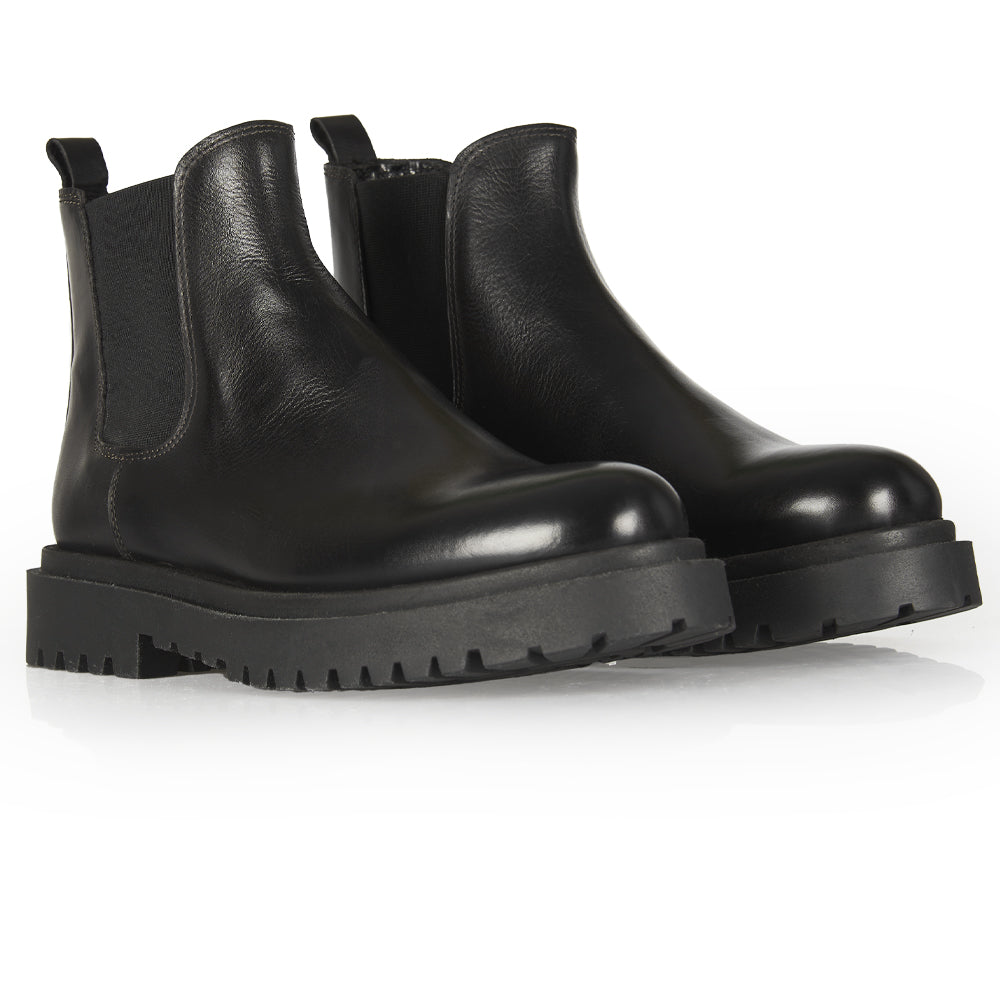 Stivaletto Chelsea in pelle nera