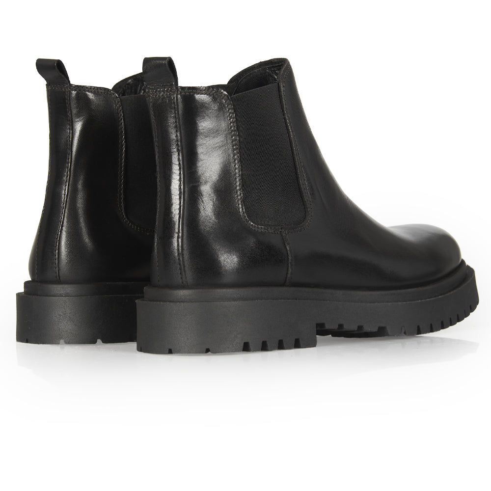 Stivaletto Chelsea in pelle nera