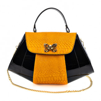 Handbag in black patent leather with golden chain central yellow python print