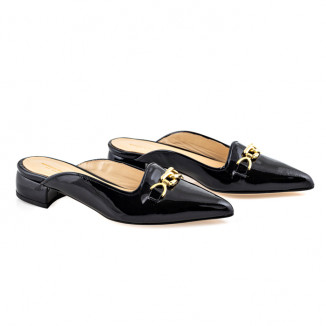 Smooth black patent leather mule with golden application on the front.