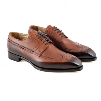 Derby shoes in smooth tan leather