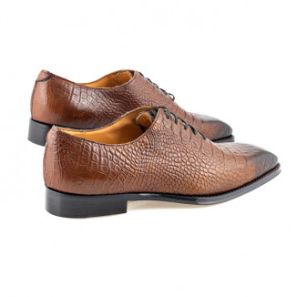Light brown leather lace-up