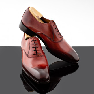 Oxford lace-ups red