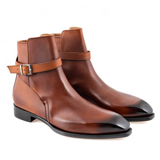 Mid-height ankle boot in light brown smooth leather