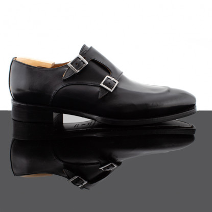 Double monk straps in black leather