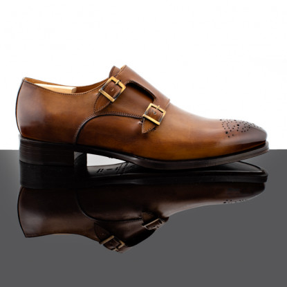 Double monk straps brogue brown