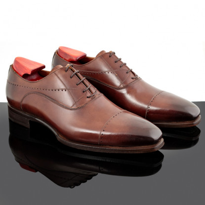 Oxford in brown leather