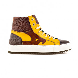 Sneakers in yellow/brown leather