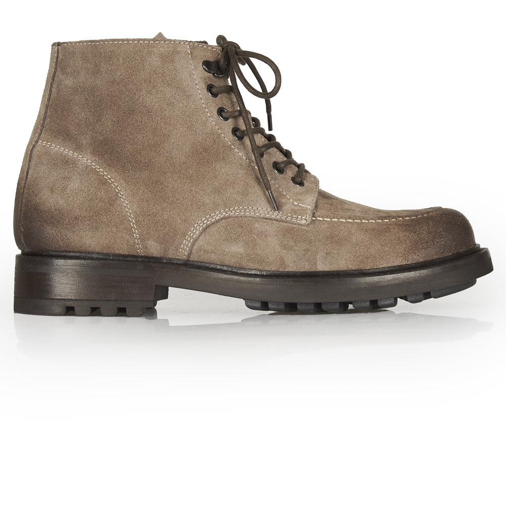 Stivaletto stringato in camoscio taupe