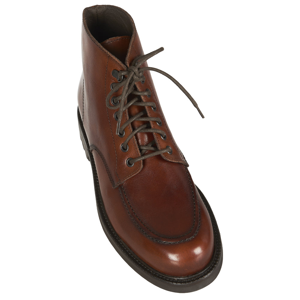 Stivaletto stringato in pelle cuoio