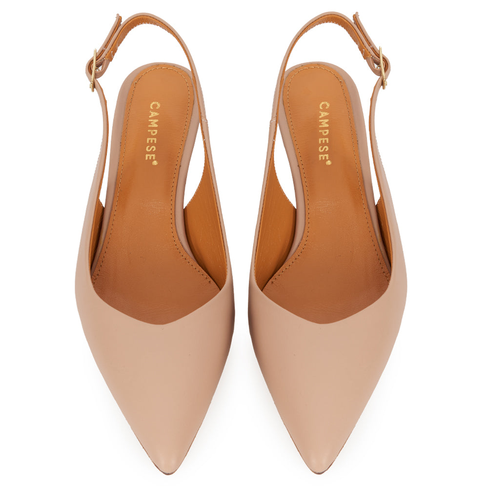Chanel in pelle nude