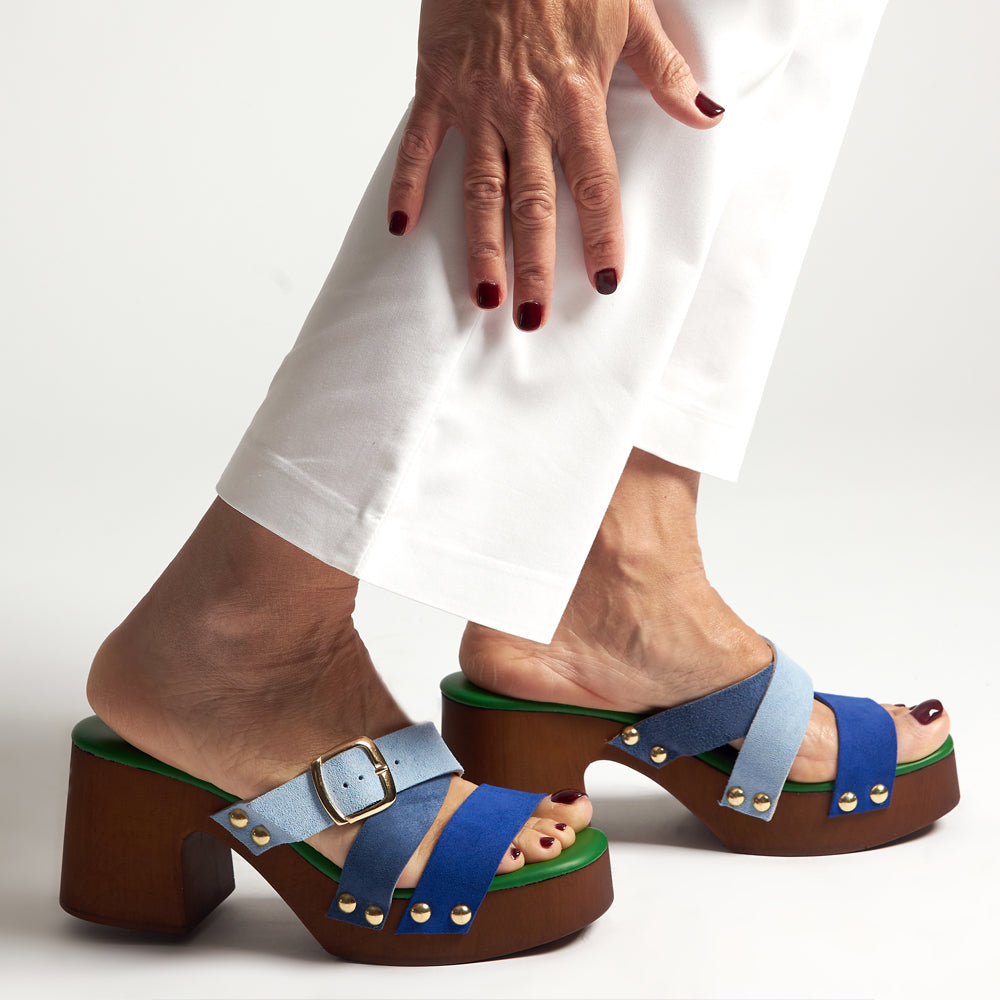 Zoccoli in Pelle scamosciata  blu e azzurro
