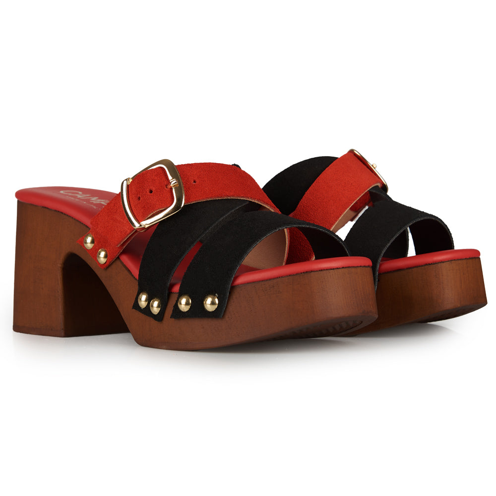 Zoccoli in Pelle con tomaia in camoscio rosso e nero