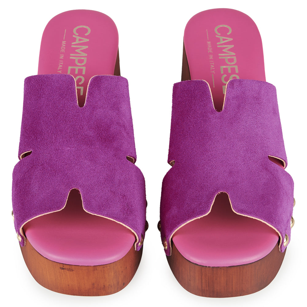 Zoccoli in pelle con tomaia in camoscio Viola
