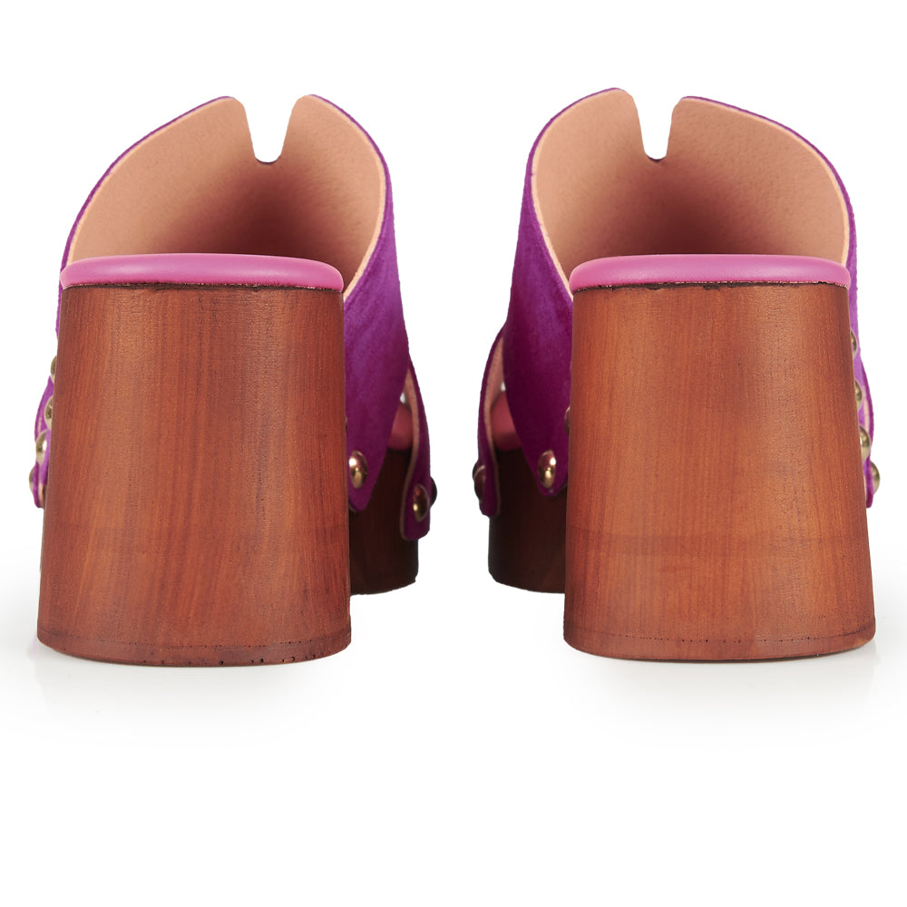 Zoccoli in pelle con tomaia in camoscio Viola