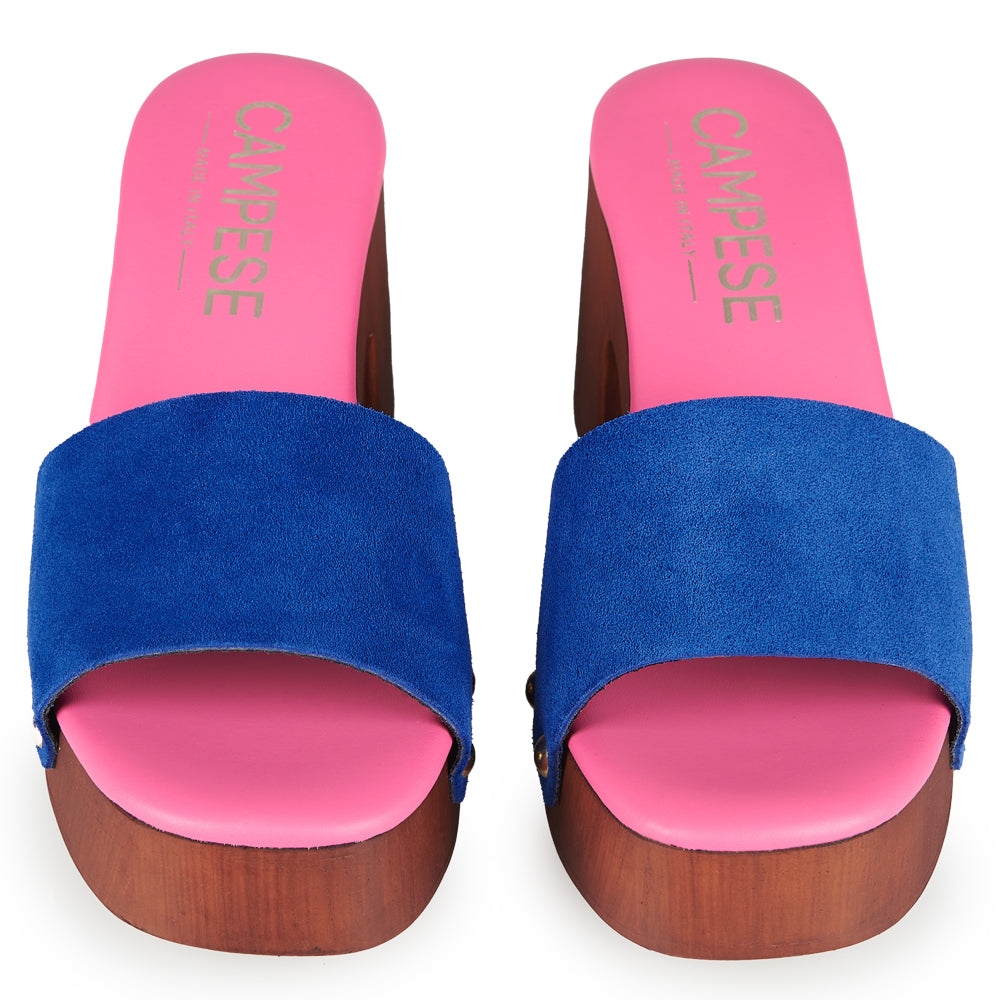 Zoccoli in pelle con tomaia in camoscio Blu