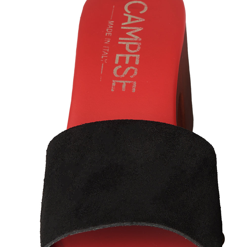 Zoccoli in pelle con tomaia in camoscio Nero