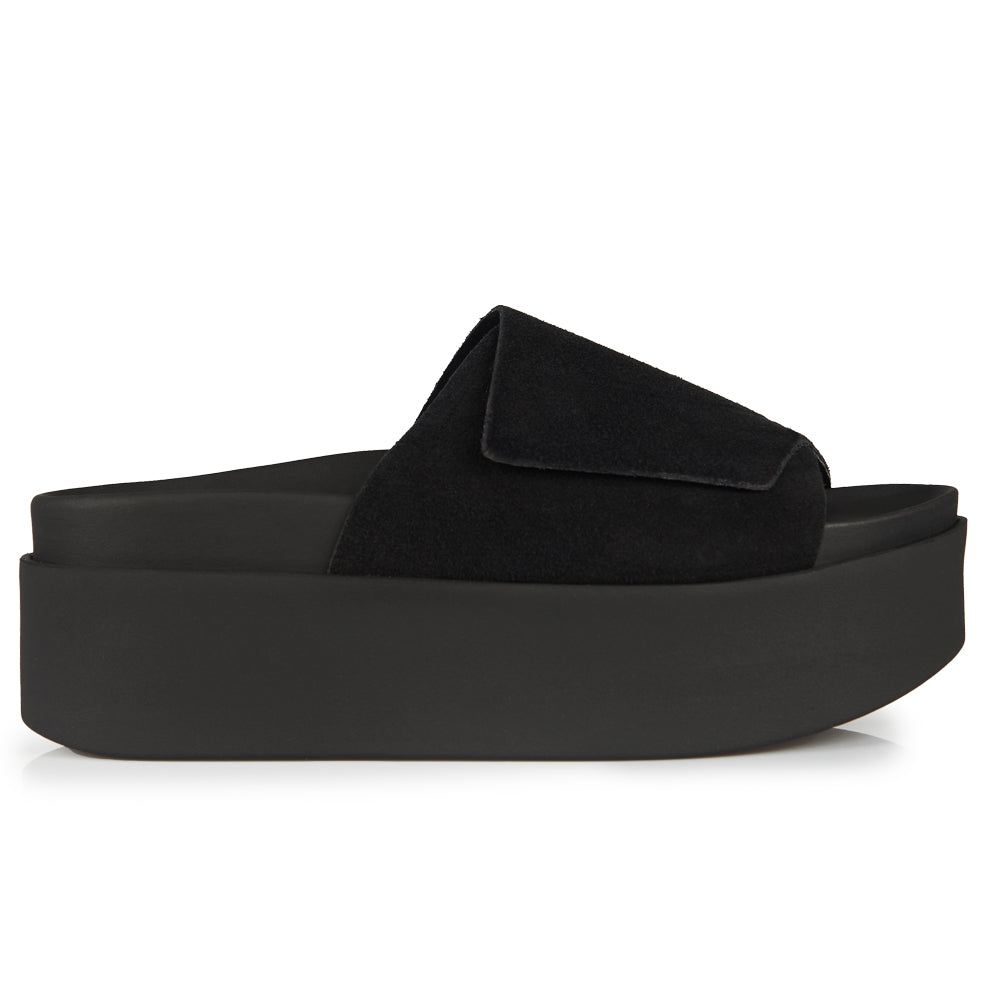 Sandali con zeppa fascia nera