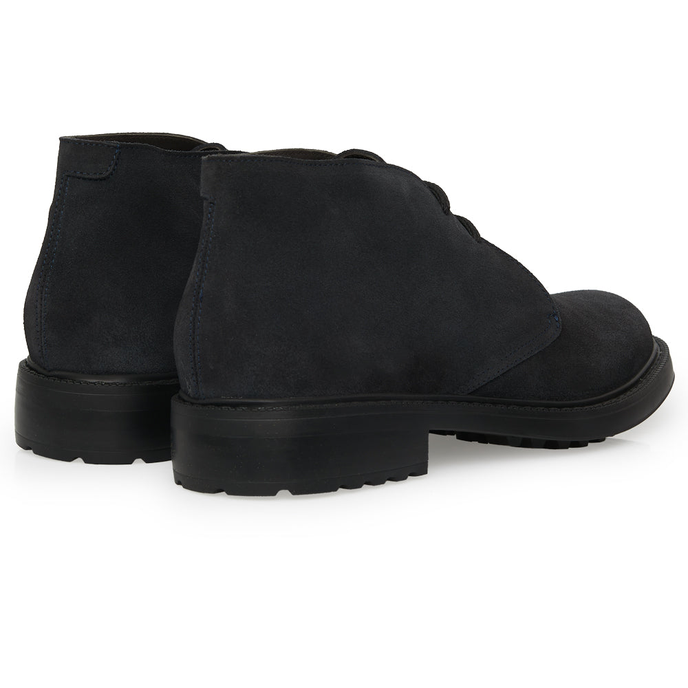 Polacchino Chukka Boot in Camoscio Blu scuro con Suola Roccia