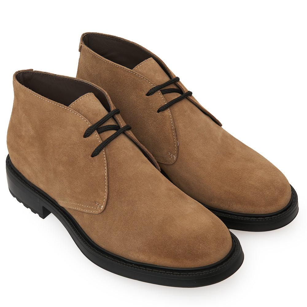 Polacchino Chukka Boot in Camoscio Taupe con Suola Roccia